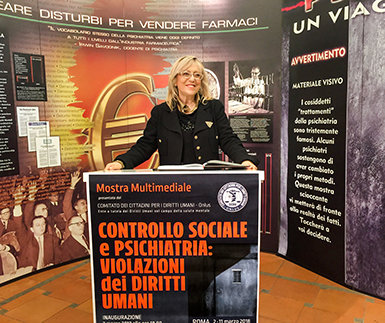 Um protesto da CCHR na Escócia